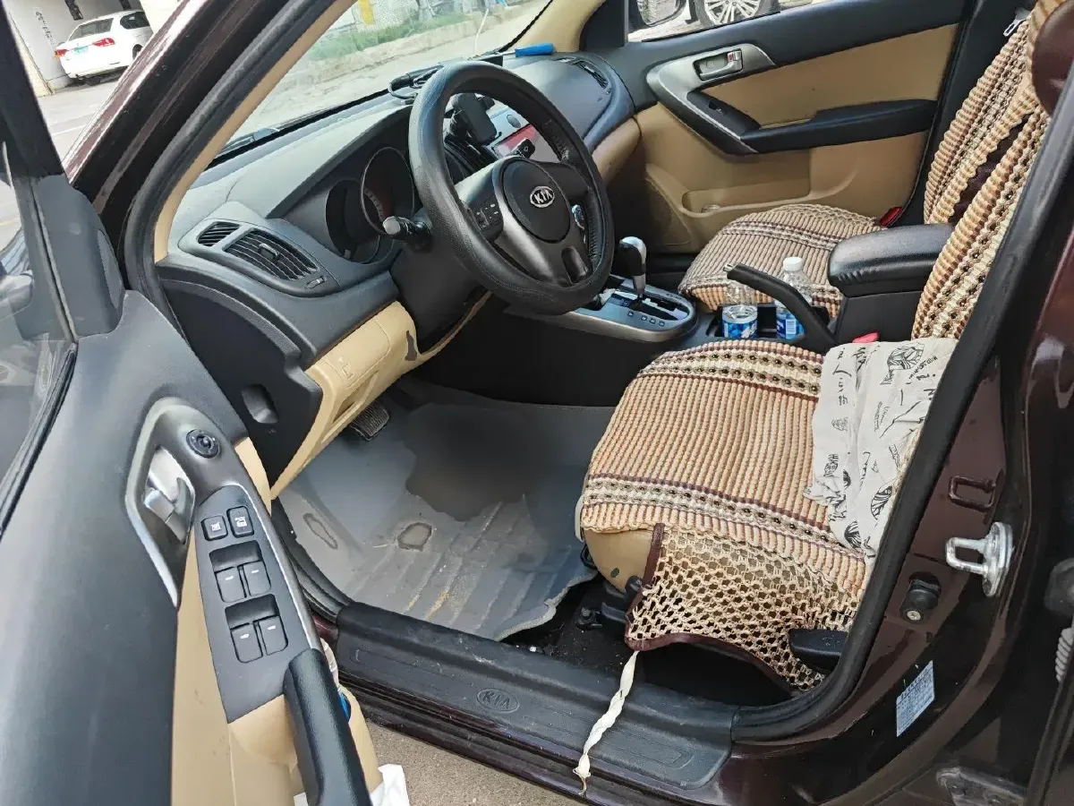 2011 Kia Forte 1.6L 123HP L4 4AT,autocango,china used car exporter,china ev exporter,chinese used car exporter,chinese used ev exporter