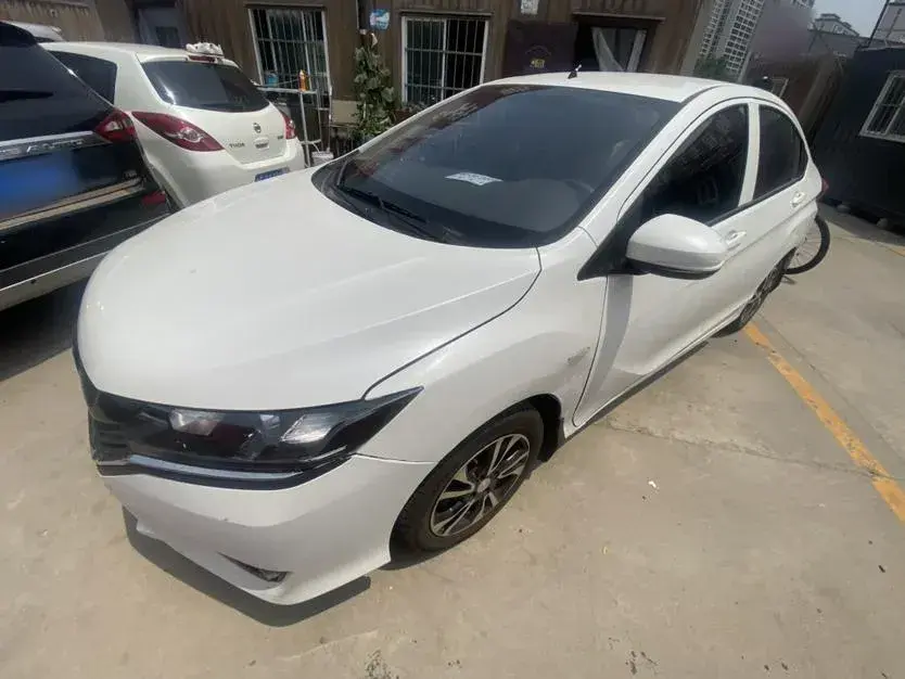 2016 Honda Greiz 1.5L 131HP L4 CVT