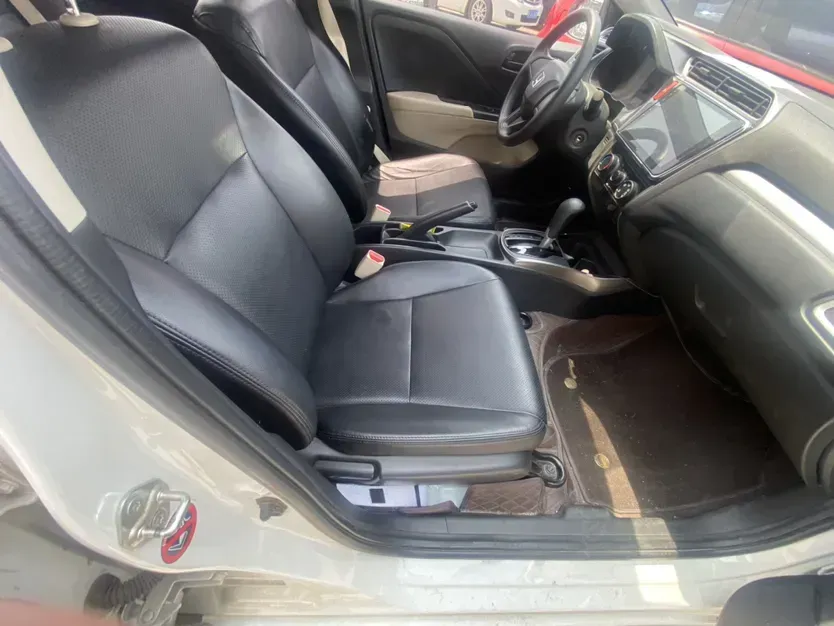 2016 Honda Greiz 1.5L 131HP L4 CVT,autocango,china used car exporter,china ev exporter,chinese used car exporter,chinese used ev exporter