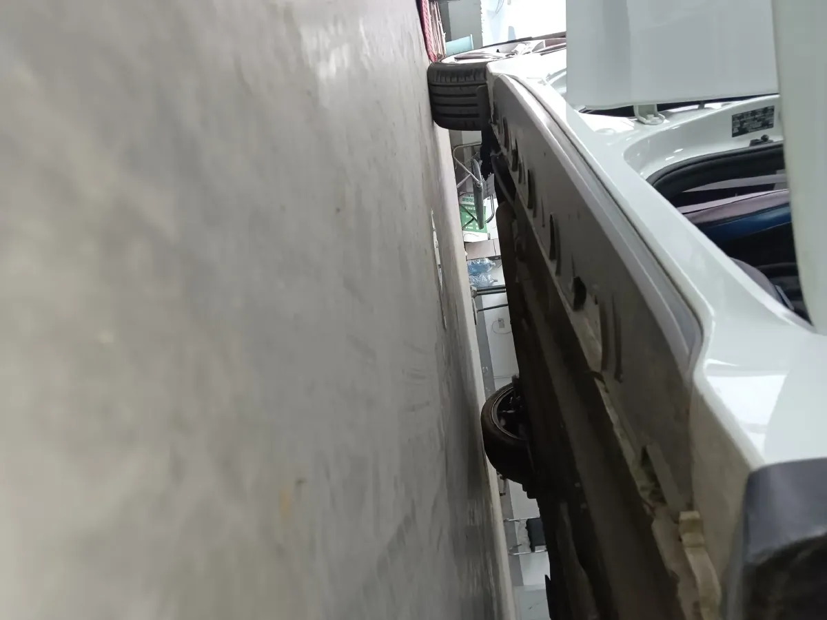 2012 Hyundai Veloster 1.6T 204HP L4 6AT,autocango,china used car exporter,china ev exporter,chinese used car exporter,chinese used ev exporter