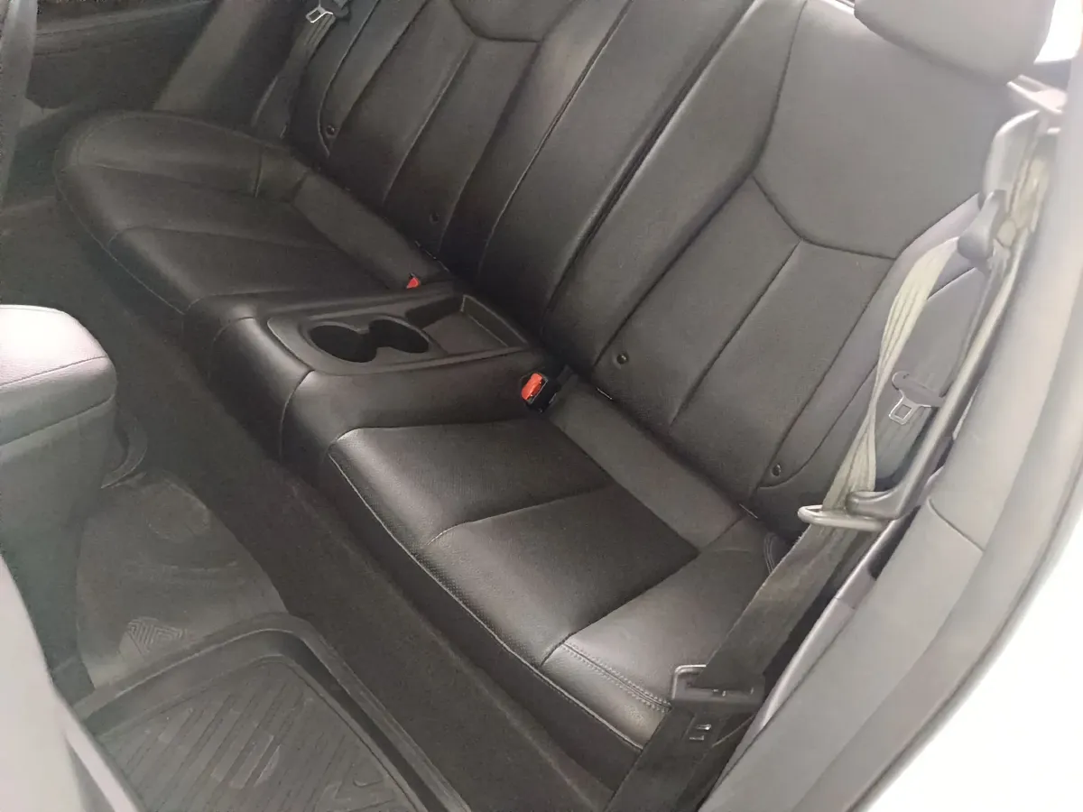 2012 Hyundai Veloster 1.6T 204HP L4 6AT,autocango,china used car exporter,china ev exporter,chinese used car exporter,chinese used ev exporter