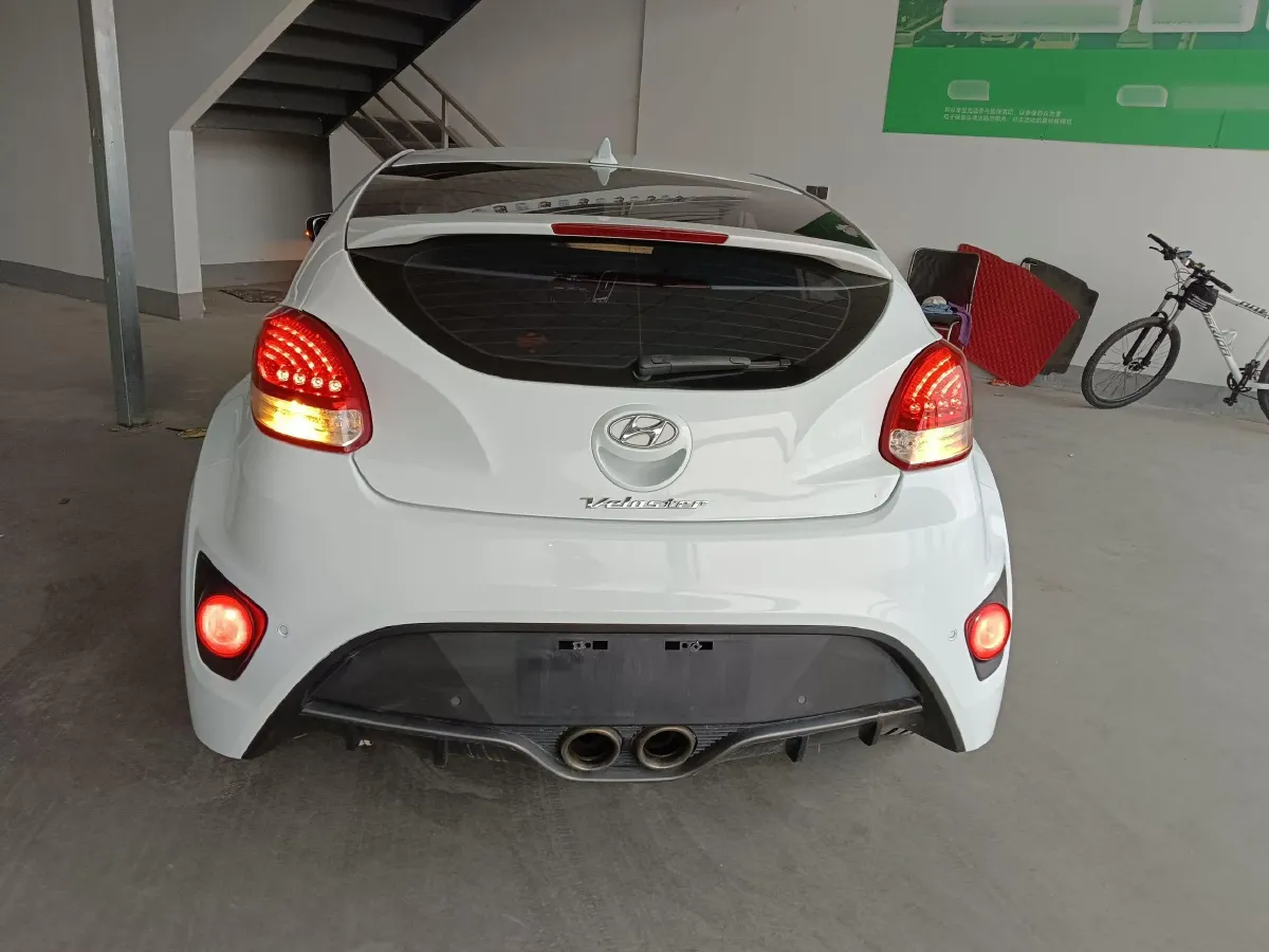 2012 Hyundai Veloster 1.6T 204HP L4 6AT,autocango,china used car exporter,china ev exporter,chinese used car exporter,chinese used ev exporter