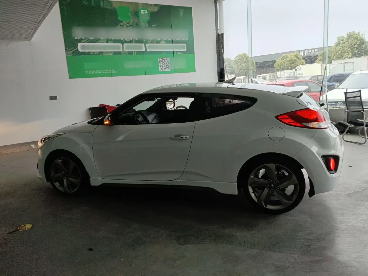 2012 Hyundai Veloster 1.6T 204HP L4 6AT,autocango,china used car exporter,china ev exporter,chinese used car exporter,chinese used ev exporter