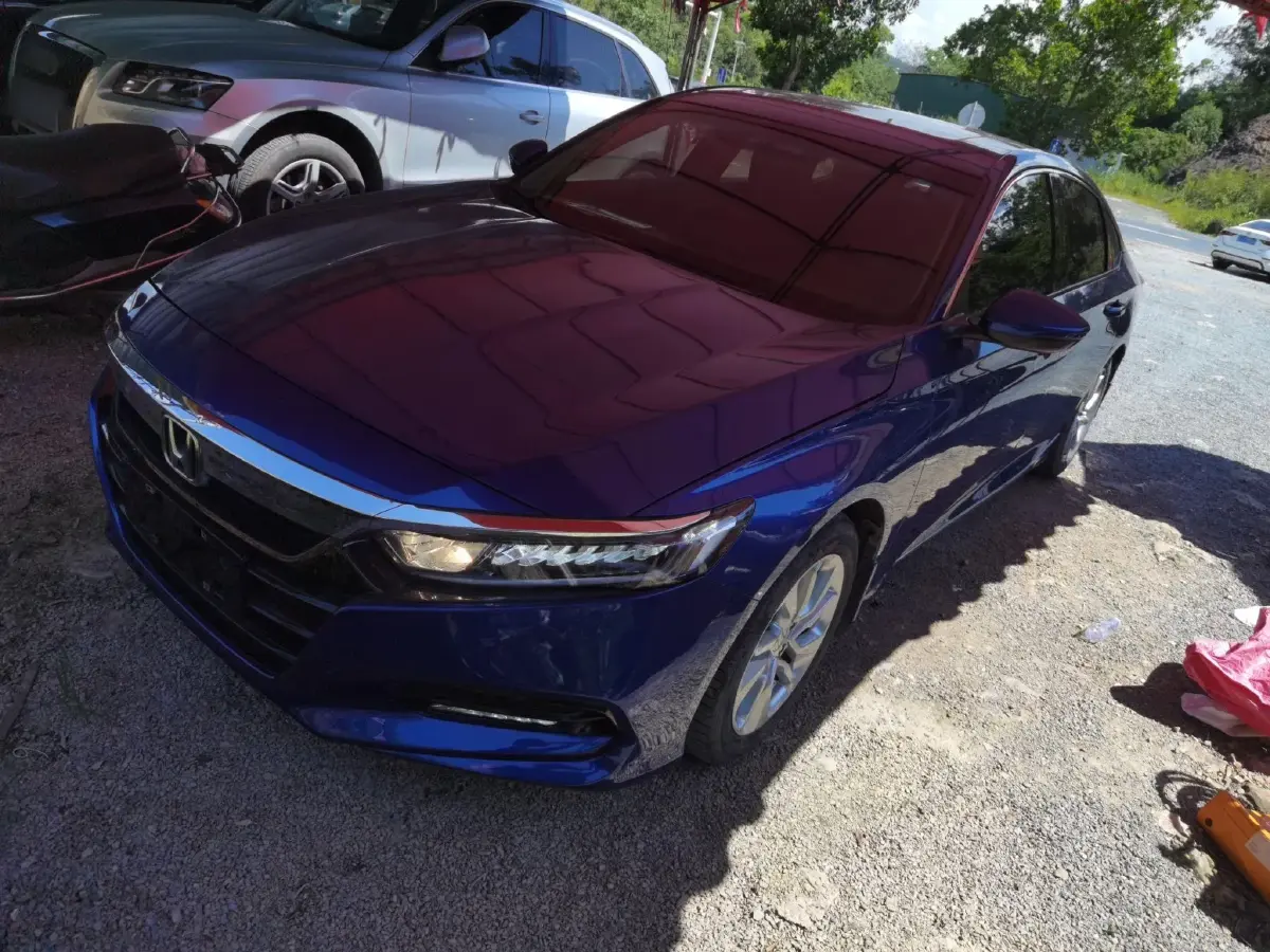 2018 Honda Accord 1.5T 194HP L4 CVT