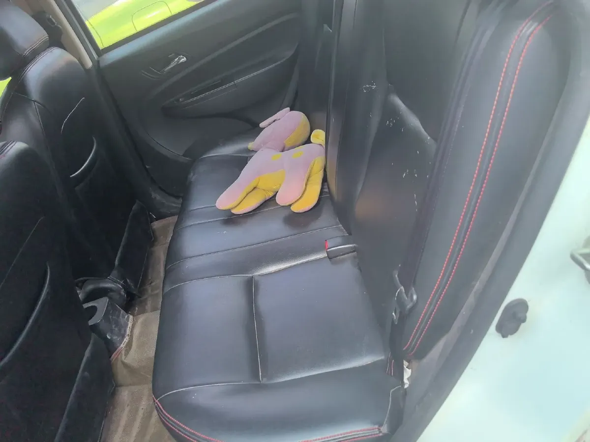 2015 Geely KingKong 1.5L 94HP L4 5MT,autocango,china used car exporter,china ev exporter,chinese used car exporter,chinese used ev exporter