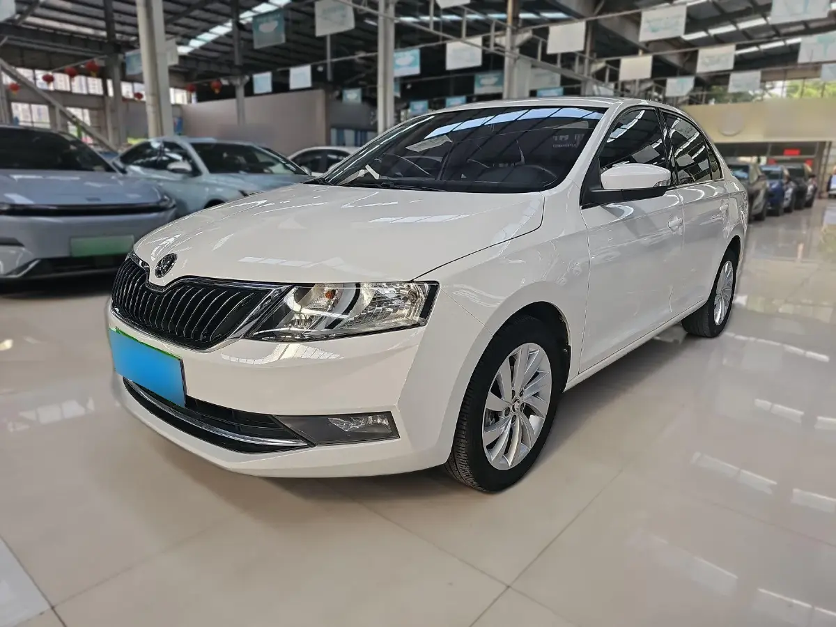 2018 Skoda Rapid 1.6L 110HP L4 6AT