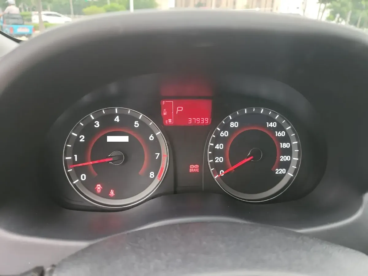 2014 Hyundai RuiYi 1.4L 107HP L4 4AT,autocango,china used car exporter,china ev exporter,chinese used car exporter,chinese used ev exporter