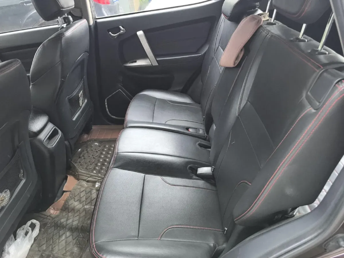 2015 Geely GX7 1.8L 139HP L4 5MT,autocango,china used car exporter,china ev exporter,chinese used car exporter,chinese used ev exporter