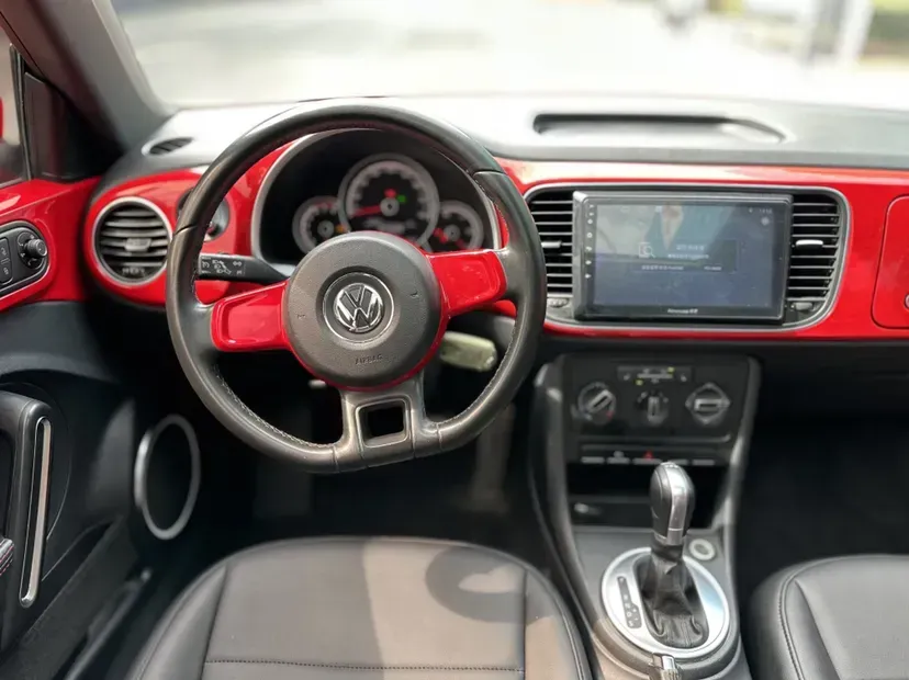 2015 Volkswagen Beetle 1.2T 105HP L4 7DCT,autocango,china used car exporter,china ev exporter,chinese used car exporter,chinese used ev exporter