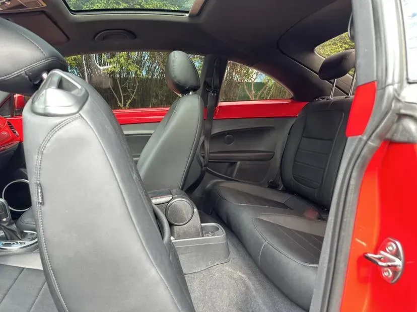 2015 Volkswagen Beetle 1.2T 105HP L4 7DCT,autocango,china used car exporter,china ev exporter,chinese used car exporter,chinese used ev exporter