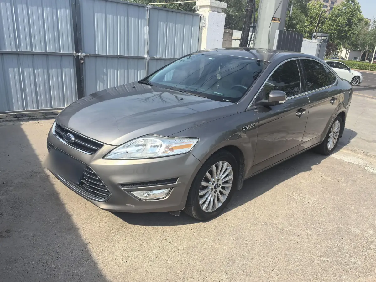 2011 Ford Mondeo 2.0T 203HP L4 6DCT