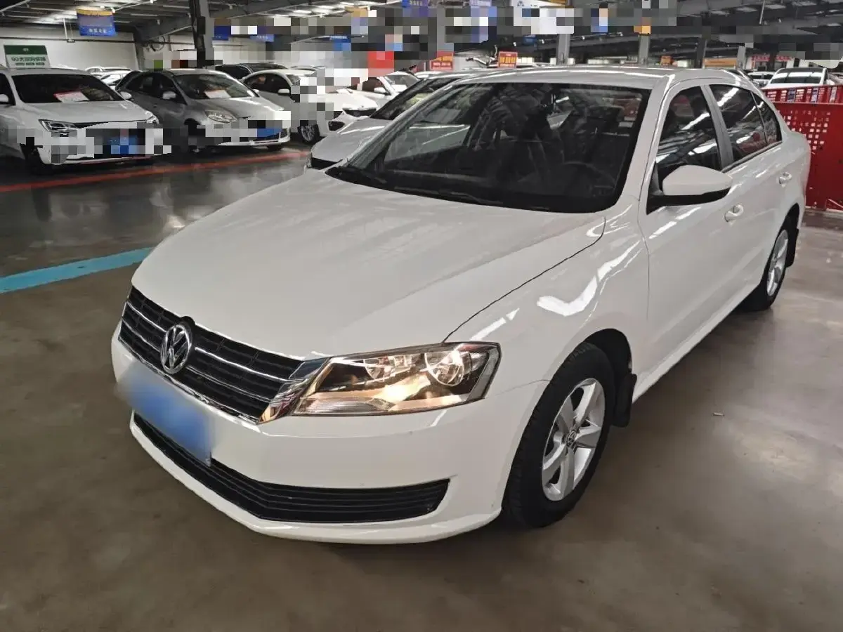2013 Volkswagen Lavida 1.6L 110HP L4 5MT