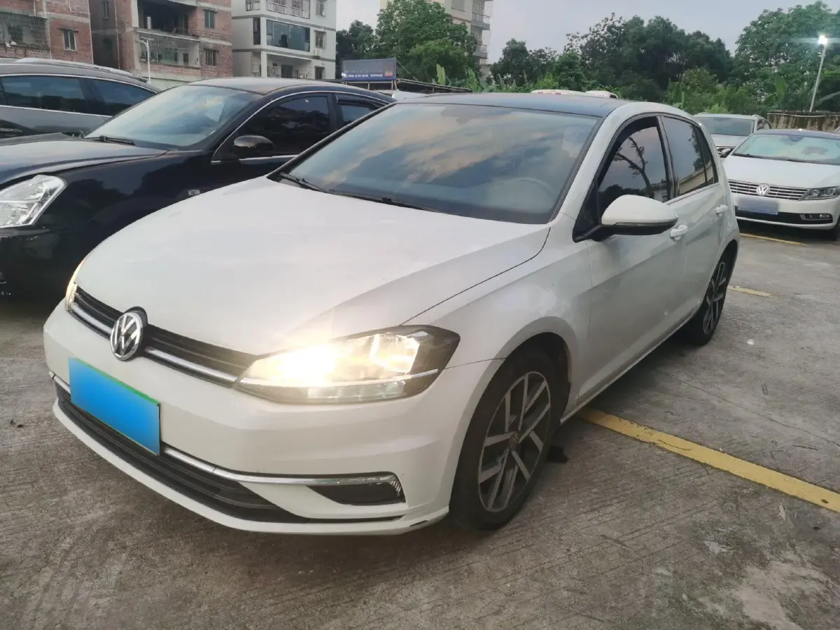 2020 Volkswagen Golf 1.4T 150HP L4 7DCT
