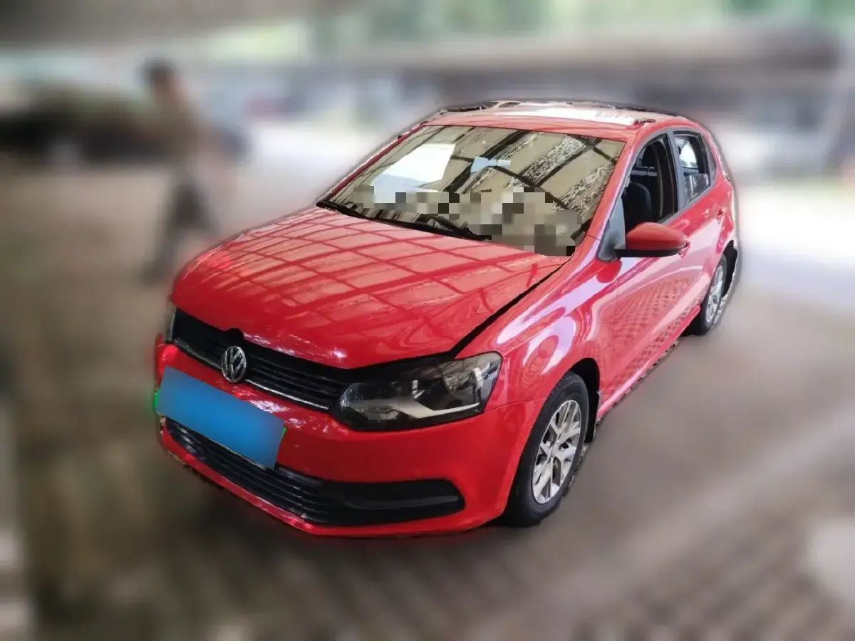 2016 Volkswagen Polo 1.4L 90HP L4 6AT