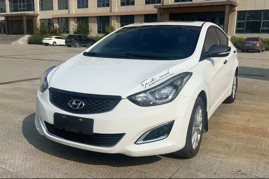2016 Hyundai Elantra 1.6L 128HP L4 6AT
