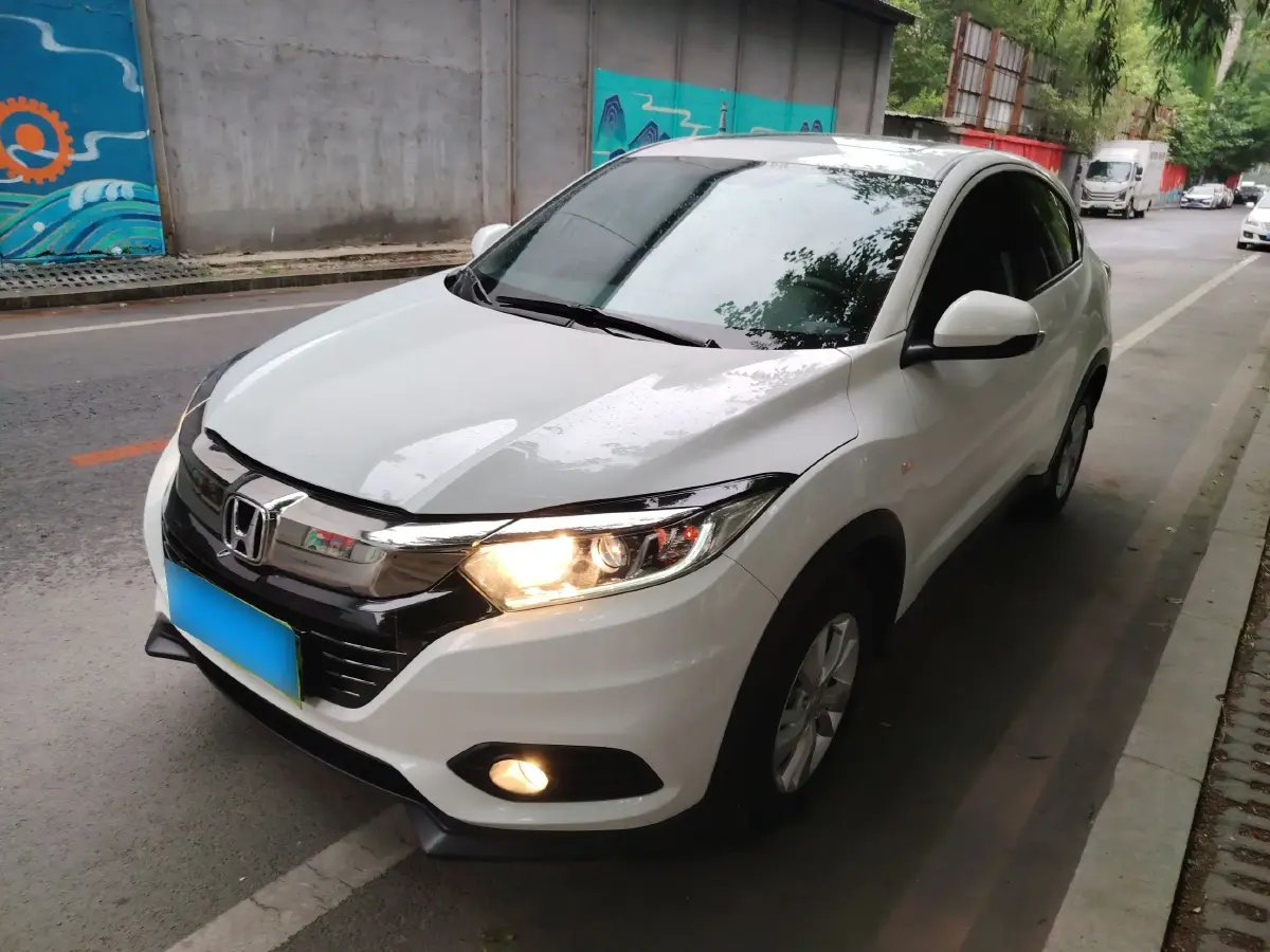 2019 Honda Vezel 1.5L 131HP L4 CVT
