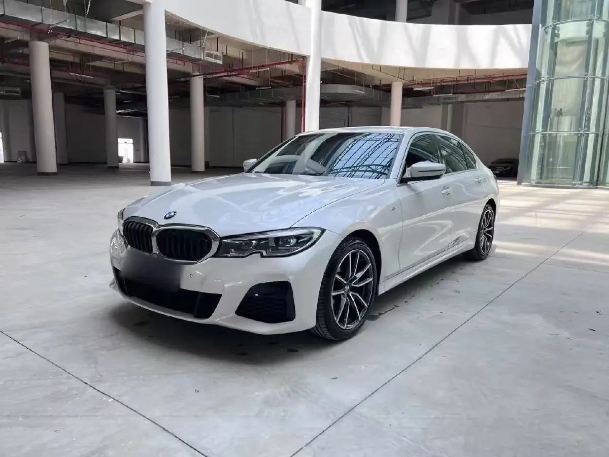 2021 BMW 3 Series 2.0T 156HP L4 8AT