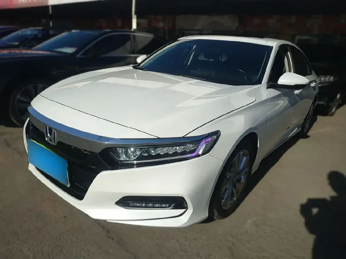 2018 Honda Accord 1.5T 194HP L4 CVT