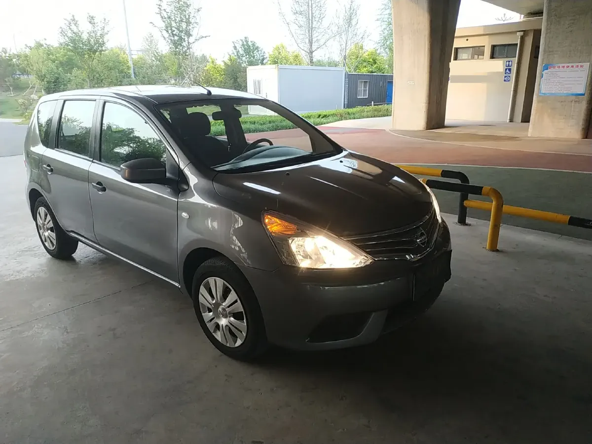 2015 Nissan Livina 1.6L 124HP L4 CVT,autocango,china used car exporter,china ev exporter,chinese used car exporter,chinese used ev exporter