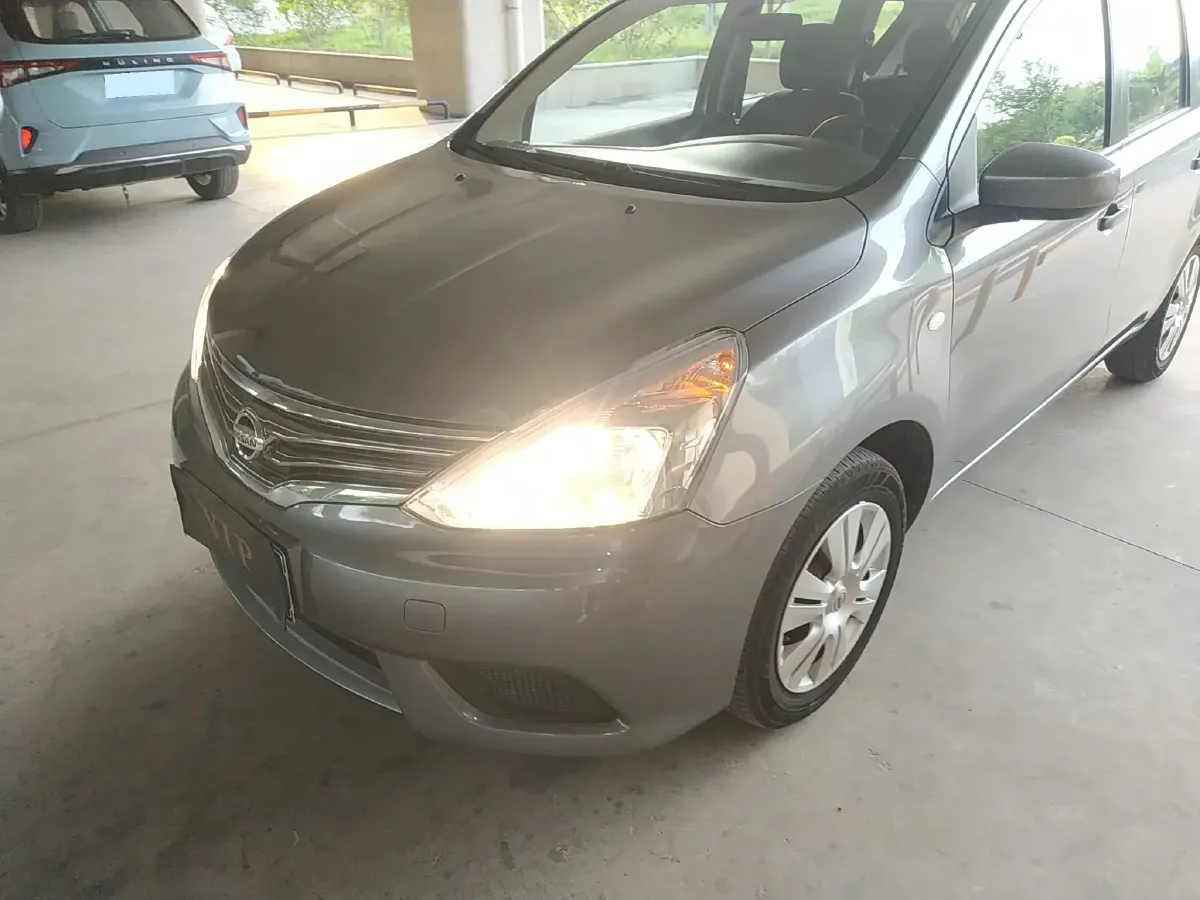 2015 Nissan Livina 1.6L 124HP L4 CVT,autocango,china used car exporter,china ev exporter,chinese used car exporter,chinese used ev exporter