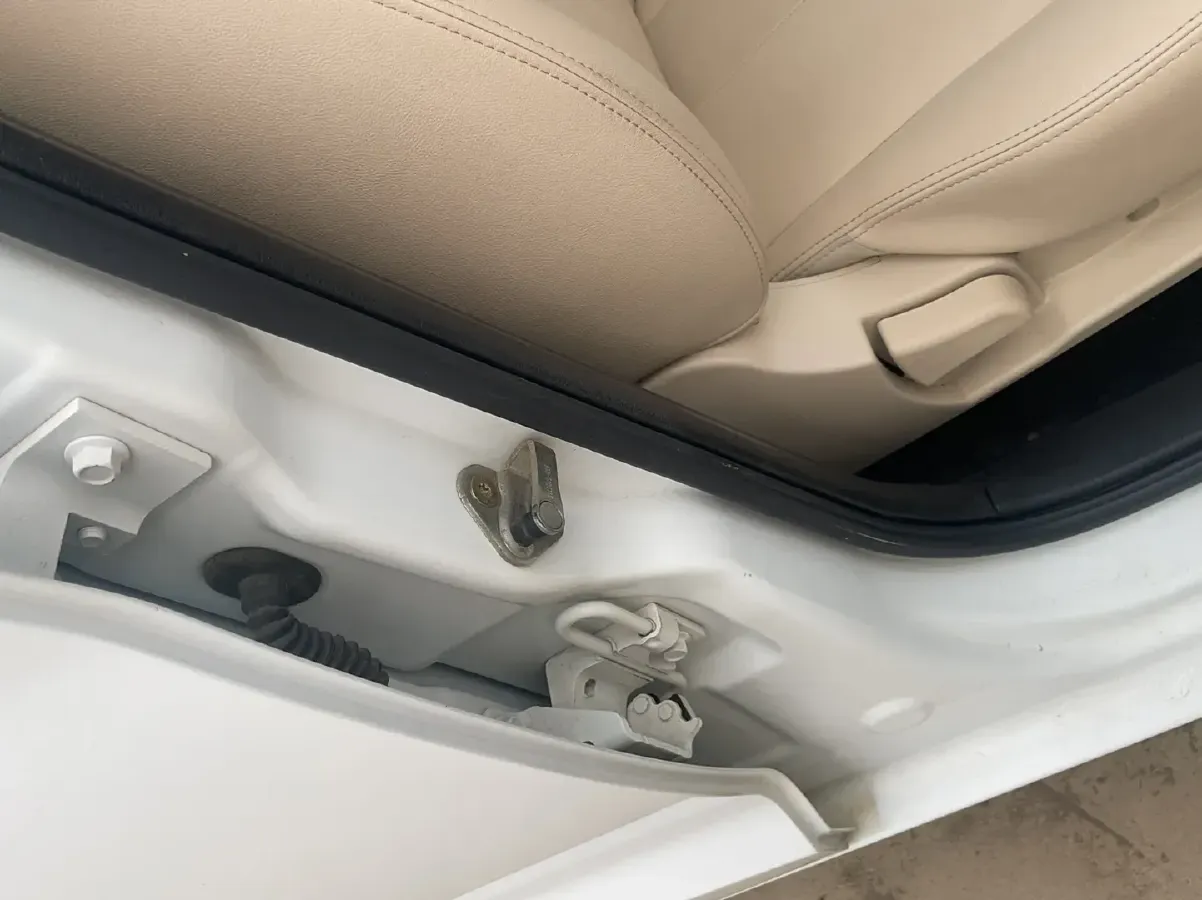 2016 Chery Fulwin 2 1.5L 109HP L4 5MT,autocango,china used car exporter,china ev exporter,chinese used car exporter,chinese used ev exporter