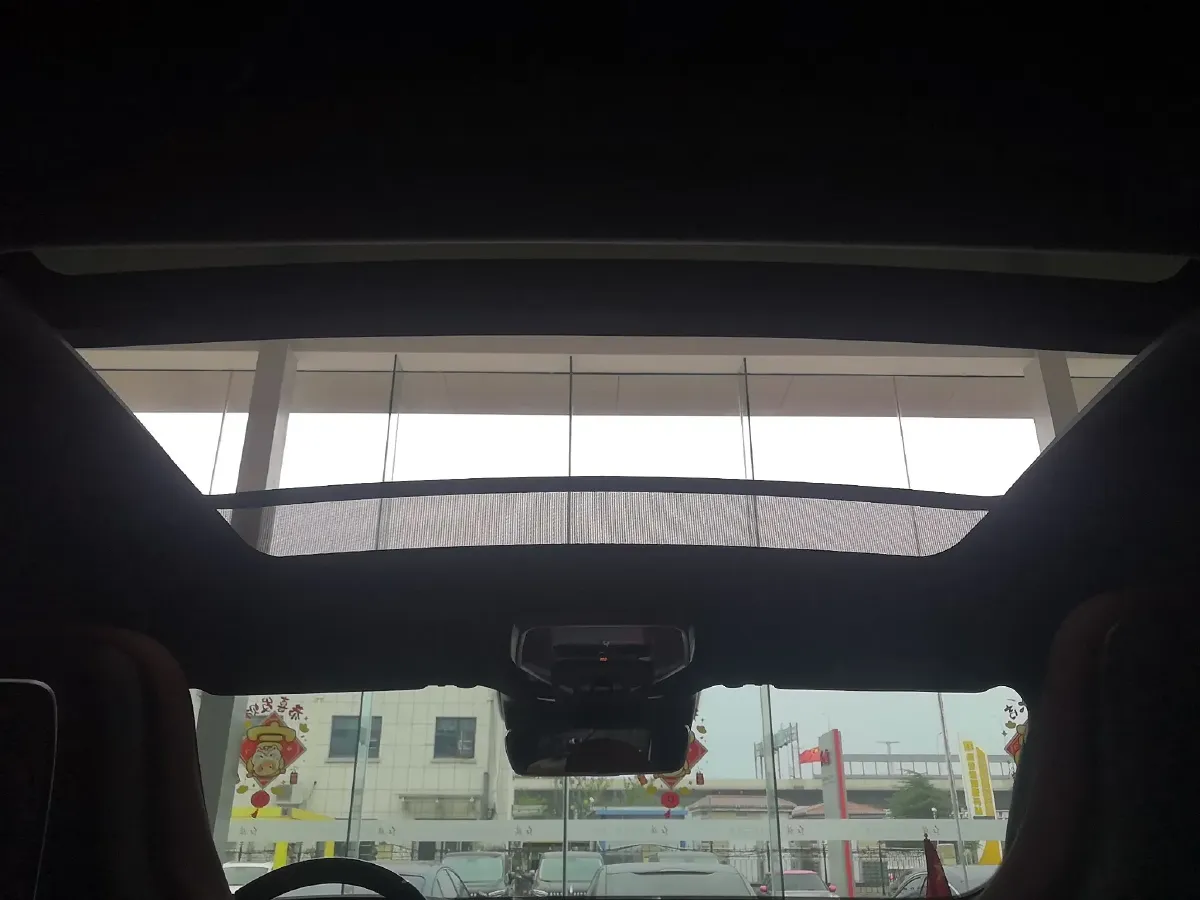 2024 HongQi H6 2.0T 252HP L4 8AT,autocango,china used car exporter,china ev exporter,chinese used car exporter,chinese used ev exporter