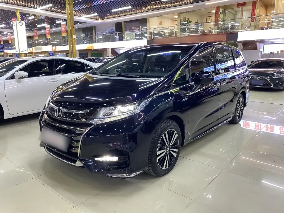 2019 Honda Odyssey 2.0L 146HP L4 E-CVT Hybrid