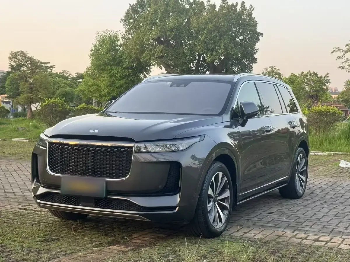 2020 Li ONE Range Extended 131HP REEV 40.5KWH