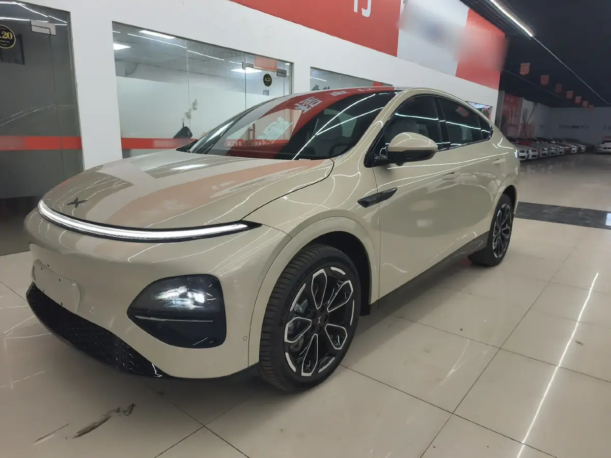 2025 Xpeng G6 BEV 68.5KWH