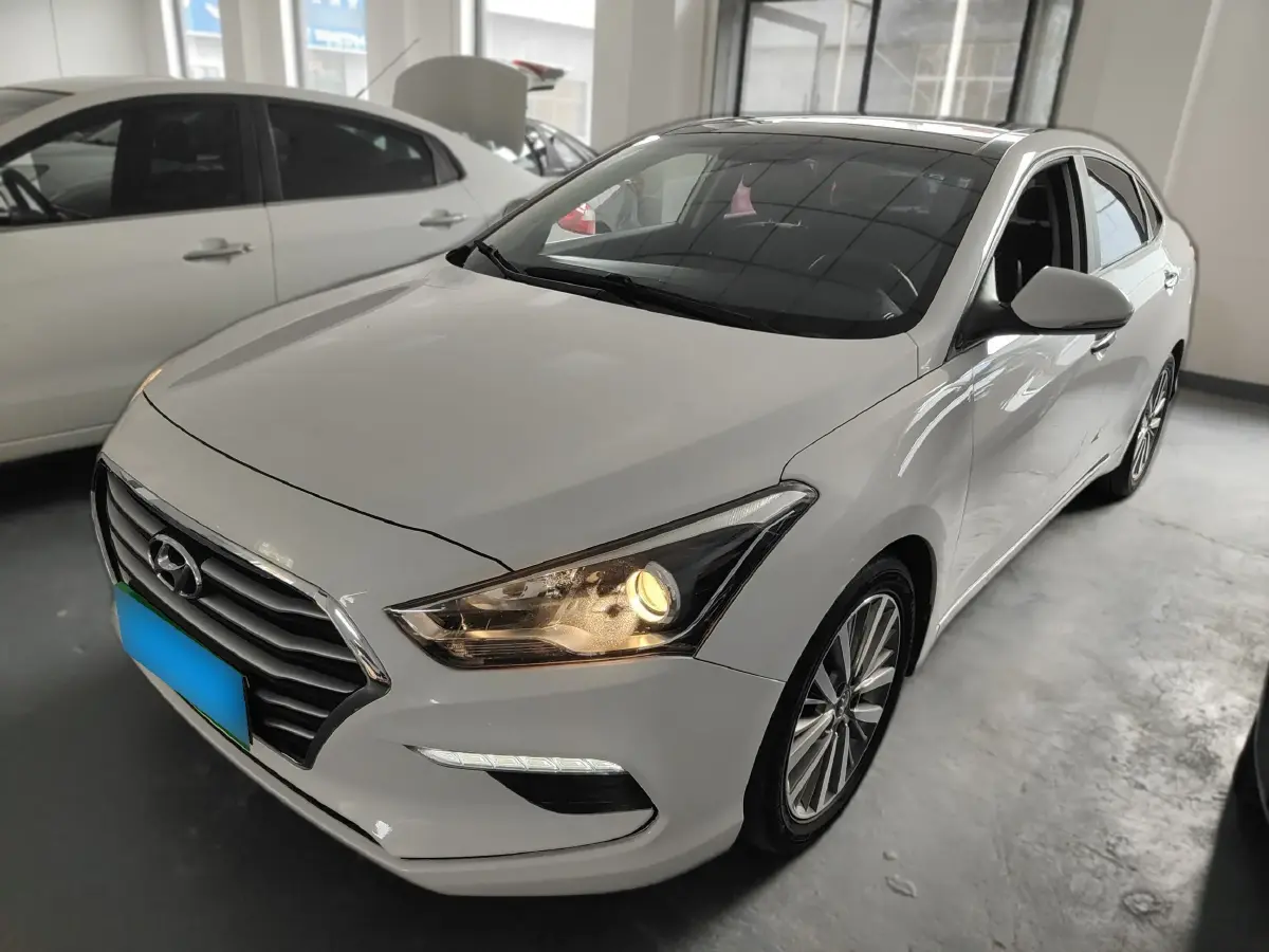 2016 Hyundai Mistra 1.8L 143HP L4 6AT