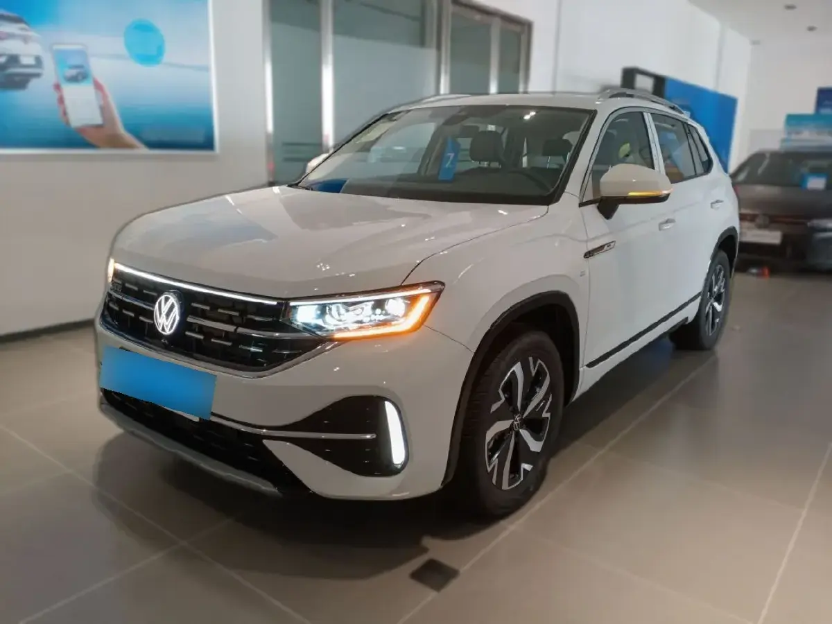 2023 Volkswagen Tayron GTE 1.4T 150HP L4 6DCT PHEV 13KWH