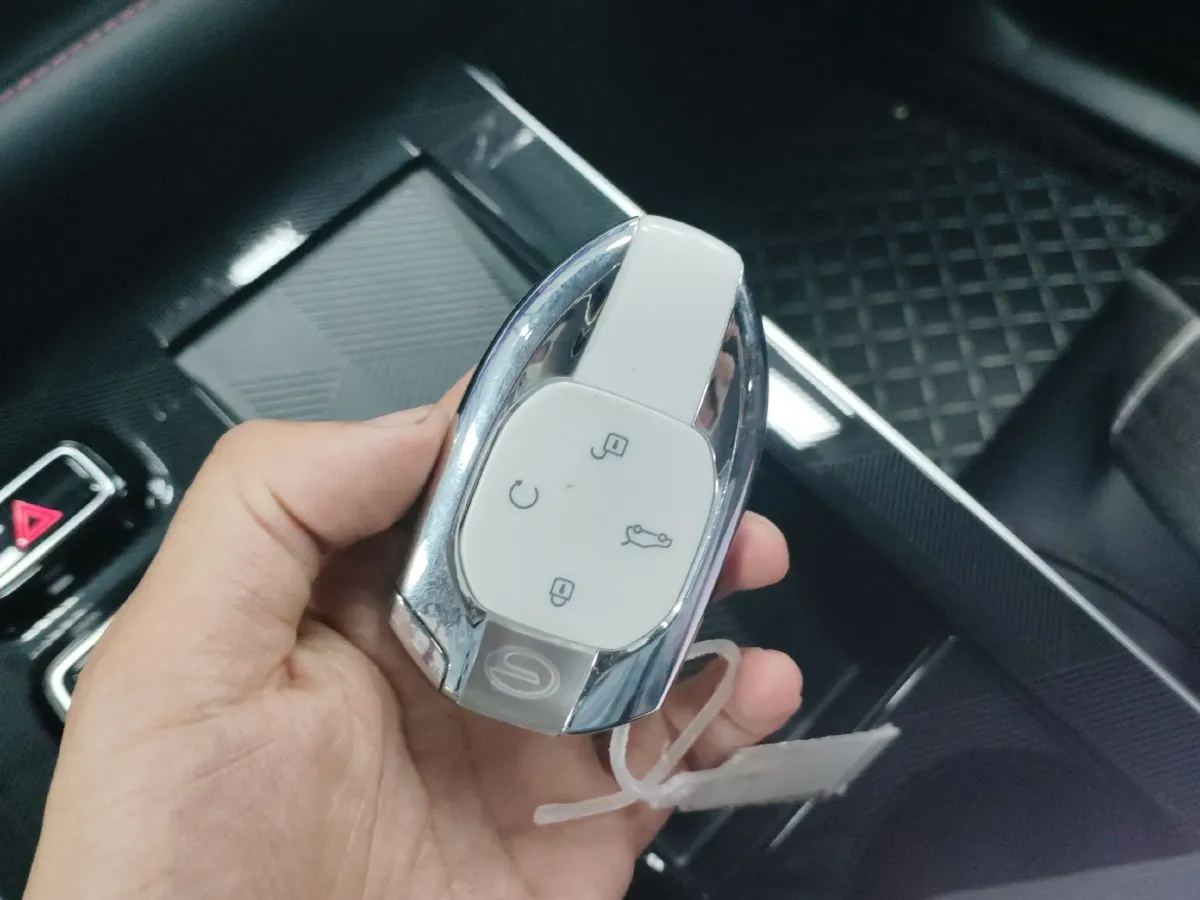 2022 GAC Trumpchi Emkoo 2.0L 140HP L4 2DHT Hybrid,autocango,china used car exporter,china ev exporter,chinese used car exporter,chinese used ev exporter