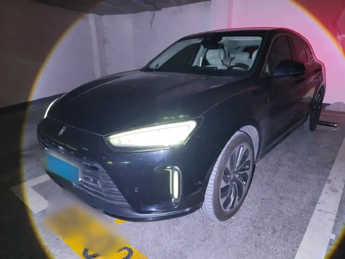 2022 HIMA AITO M5 Range Extended 125HP REEV 40KWH