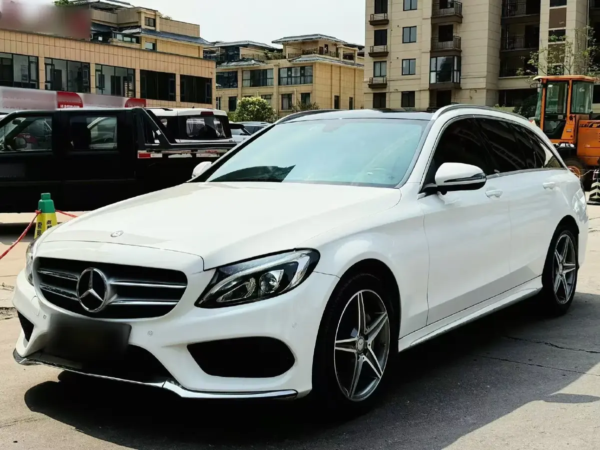 2015 Mercedes-Benz C Class 2.0T 184HP L4 7AT