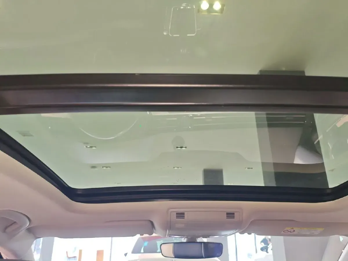 2022 Volkswagen Magotan GTE 1.4T 150HP L4 6DCT PHEV 13KWH,autocango,china used car exporter,china ev exporter,chinese used car exporter,chinese used ev exporter