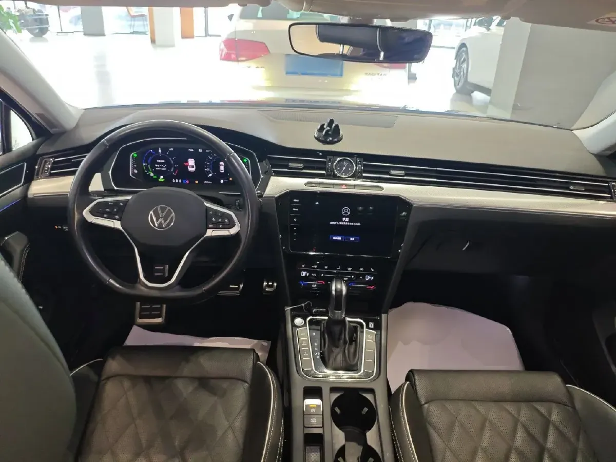 2022 Volkswagen Magotan GTE 1.4T 150HP L4 6DCT PHEV 13KWH,autocango,china used car exporter,china ev exporter,chinese used car exporter,chinese used ev exporter