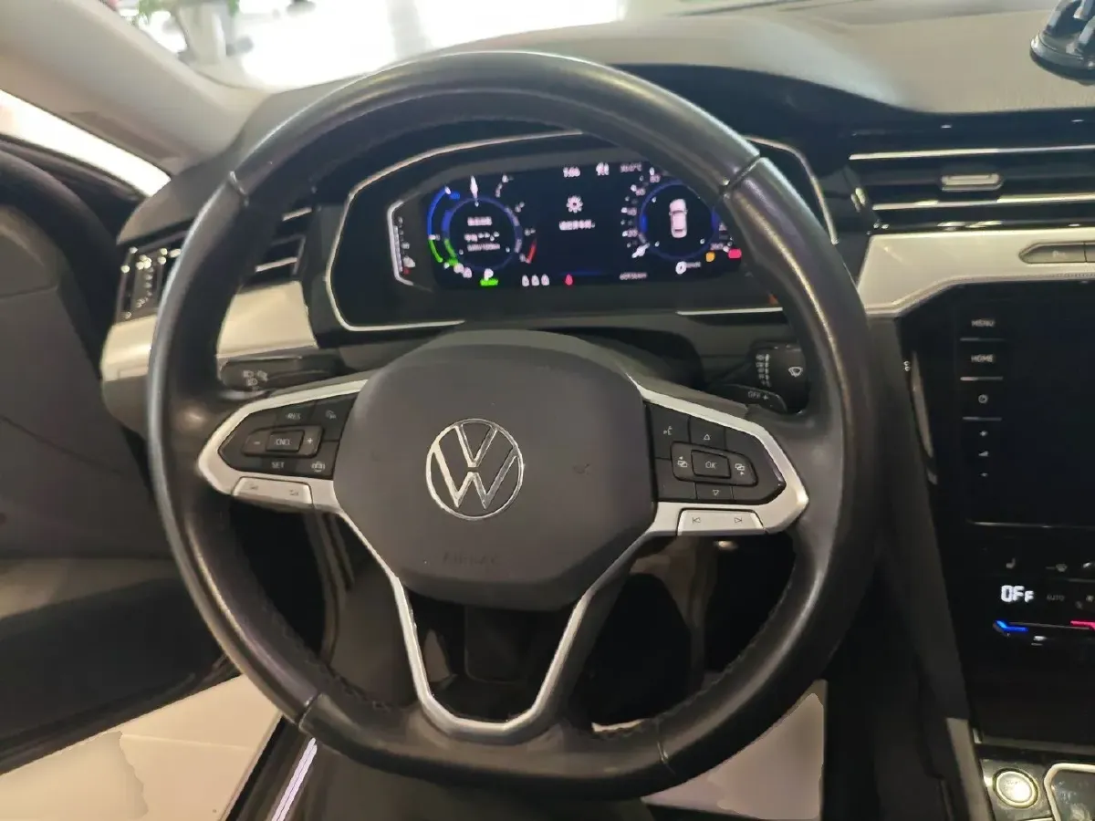 2022 Volkswagen Magotan GTE 1.4T 150HP L4 6DCT PHEV 13KWH,autocango,china used car exporter,china ev exporter,chinese used car exporter,chinese used ev exporter