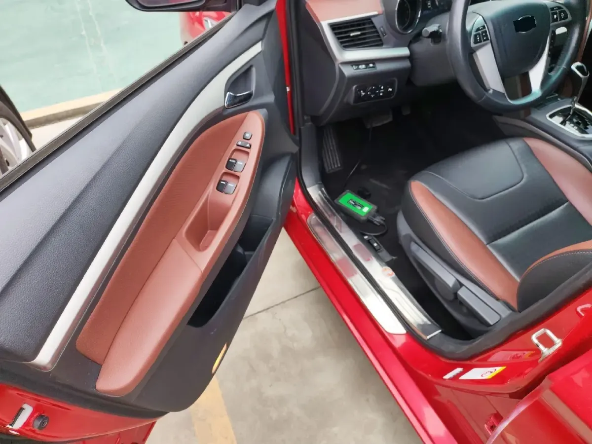 2014 BYD G5 1.5T 154HP L4 6DCT,autocango,china used car exporter,china ev exporter,chinese used car exporter,chinese used ev exporter