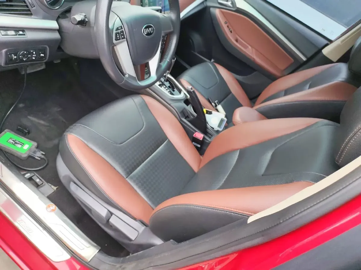 2014 BYD G5 1.5T 154HP L4 6DCT,autocango,china used car exporter,china ev exporter,chinese used car exporter,chinese used ev exporter