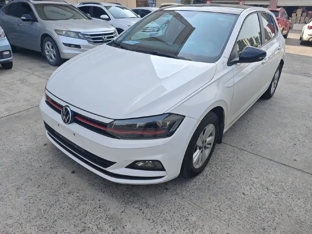 2021 Volkswagen Polo 1.5L 113HP L4 6AT