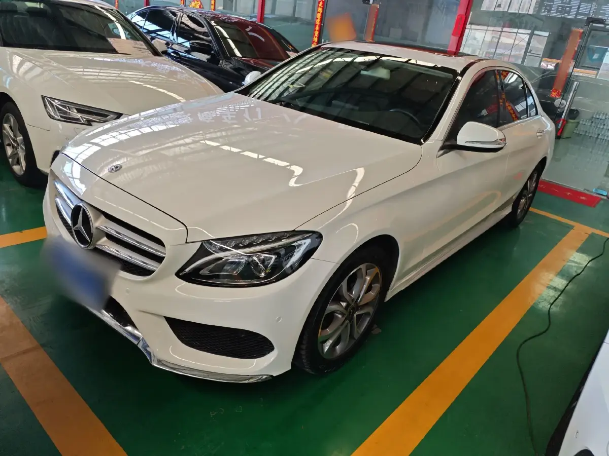 2018 Mercedes-Benz C Class 1.6T 156HP L4 9AT