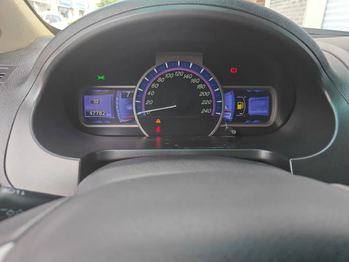 2014 BYD S6 2.0L 140HP L4 5MT,autocango,china used car exporter,china ev exporter,chinese used car exporter,chinese used ev exporter