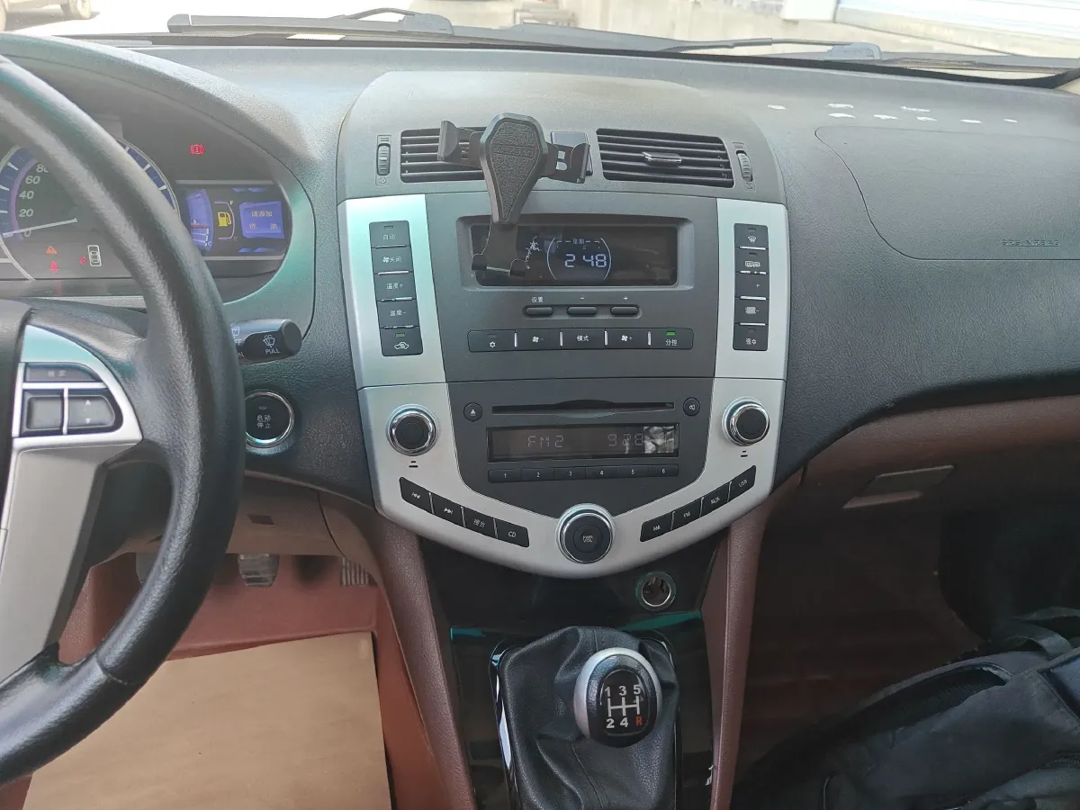 2014 BYD S6 2.0L 140HP L4 5MT,autocango,china used car exporter,china ev exporter,chinese used car exporter,chinese used ev exporter