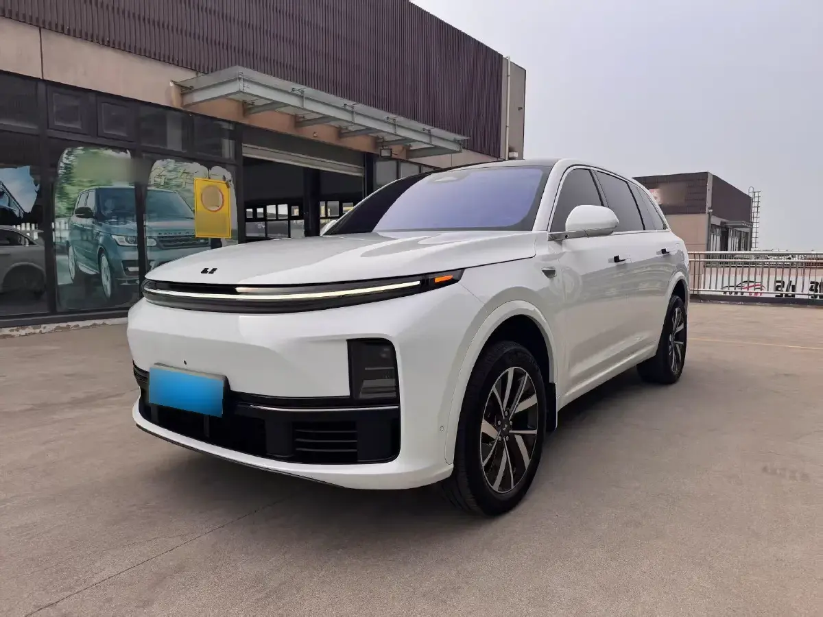 2023 Li L7 Range Extended 154HP REEV 40.9KWH