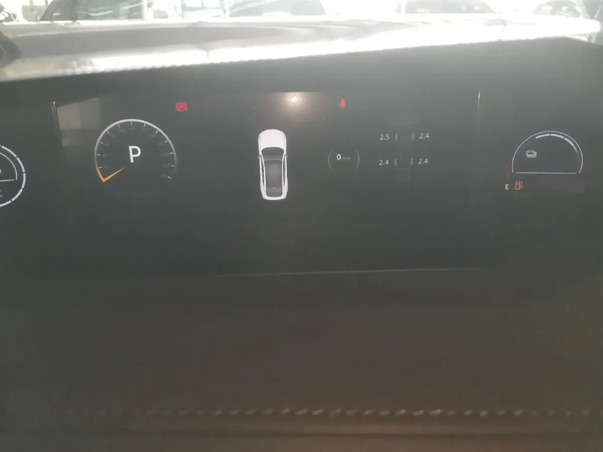 2023 ChangAn UNI-V iDD 1.5T 170HP L4 6TCT PHEV 18.4KWH,autocango,china used car exporter,china ev exporter,chinese used car exporter,chinese used ev exporter