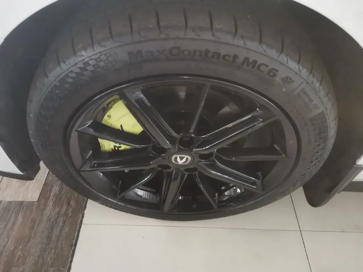 2023 ChangAn UNI-V iDD 1.5T 170HP L4 6TCT PHEV 18.4KWH,autocango,china used car exporter,china ev exporter,chinese used car exporter,chinese used ev exporter