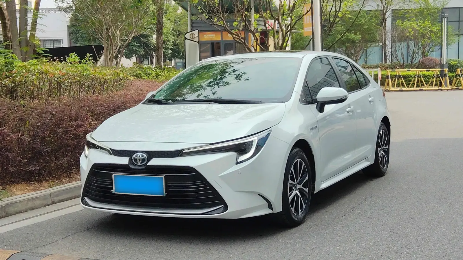 2023 Toyota Levin 1.8L 98HP L4 E-CVT Hybrid