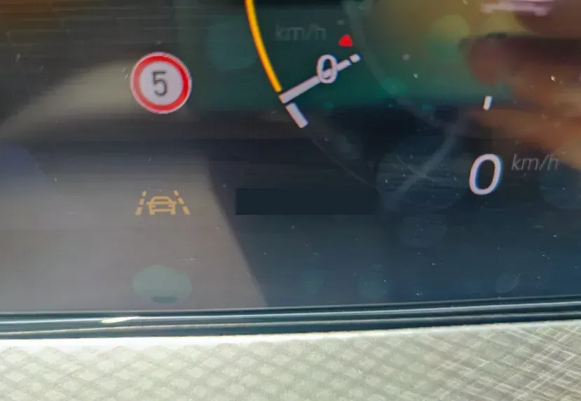 2023 Volkswagen Tavendor 2.0T 220HP L4 7DCT,autocango,china used car exporter,china ev exporter,chinese used car exporter,chinese used ev exporter