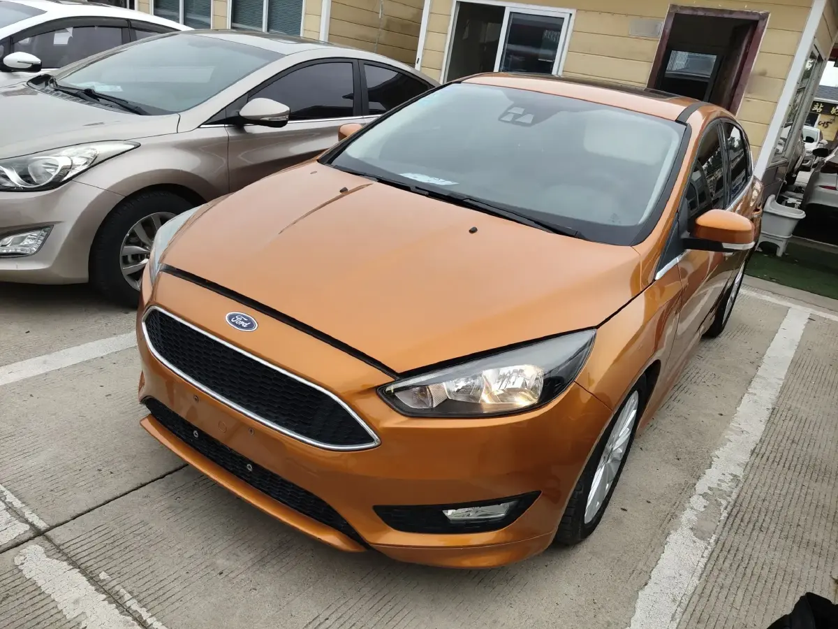 2015 Ford Focus 1.5T 181HP L4 6AT