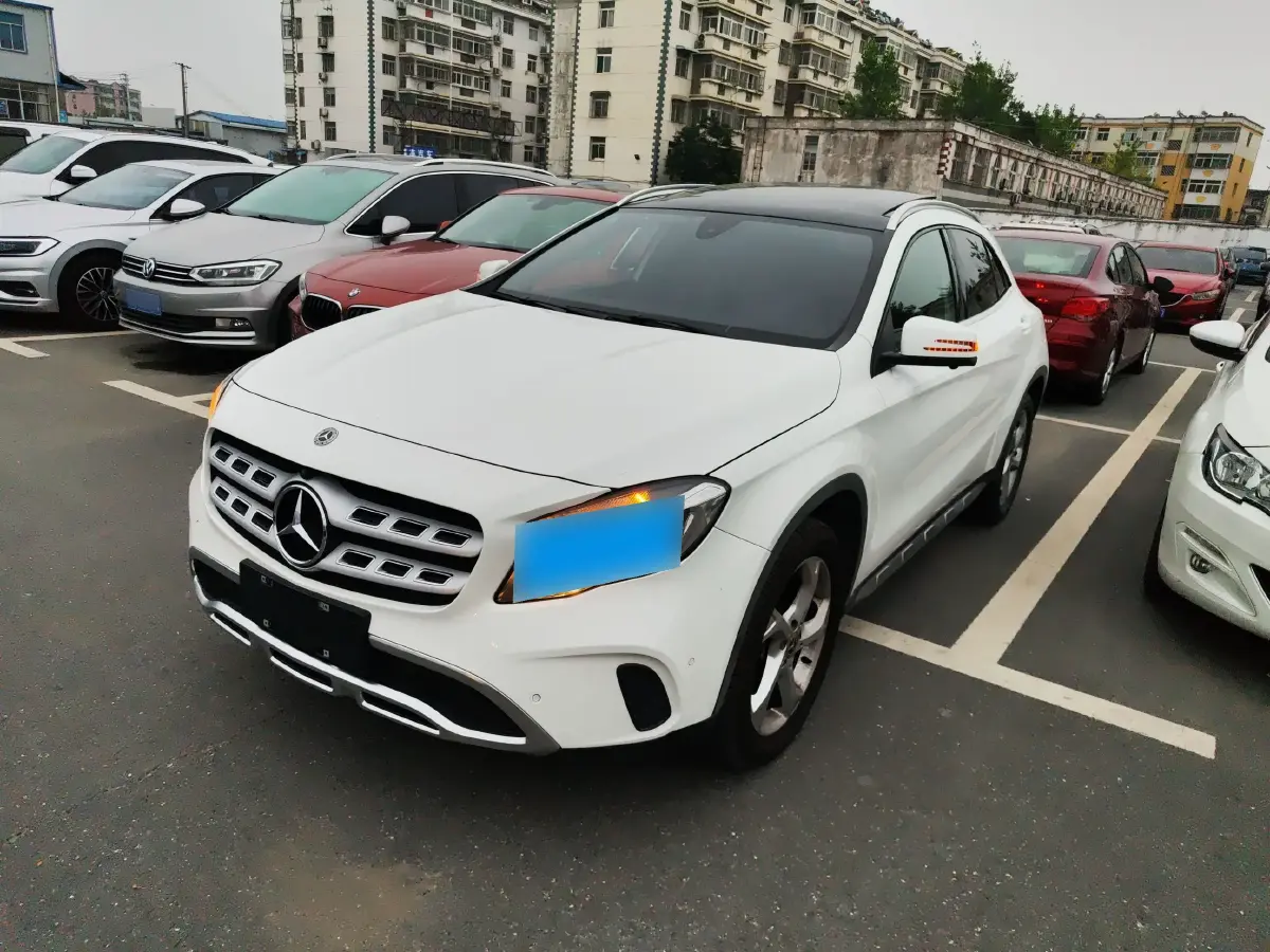 2019 Mercedes-Benz GLA Class 1.6T 156HP L4 7DCT